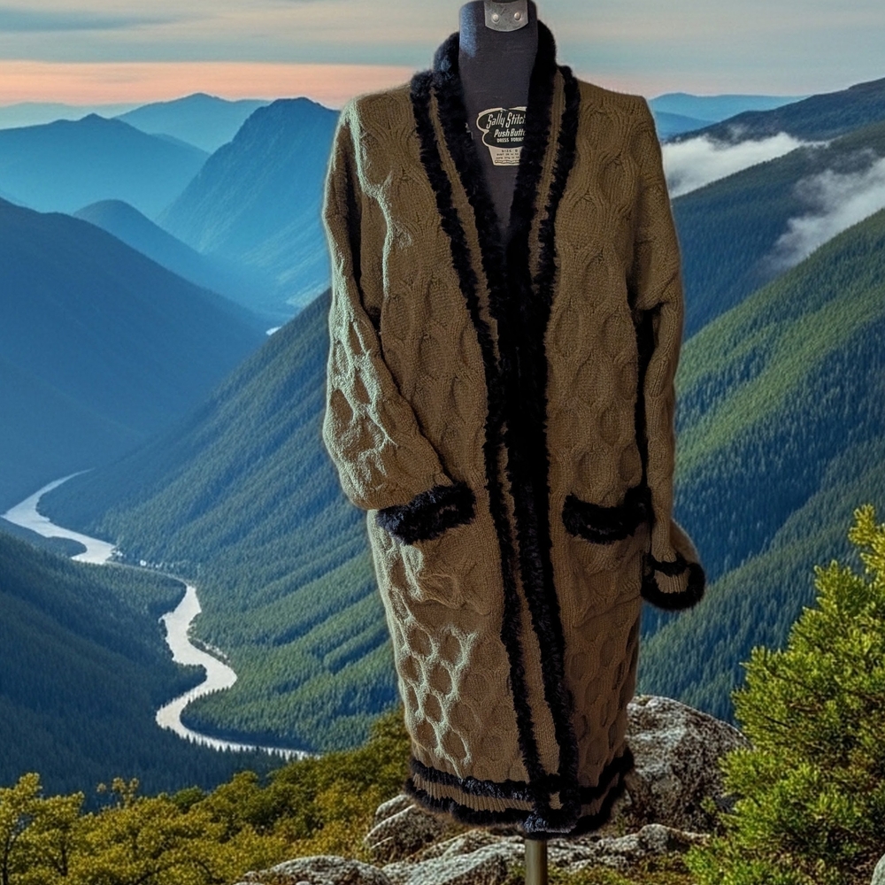 Vintage Olive Green Cable Knit Long Cardigan with Black Faux Fur Trim Size L
